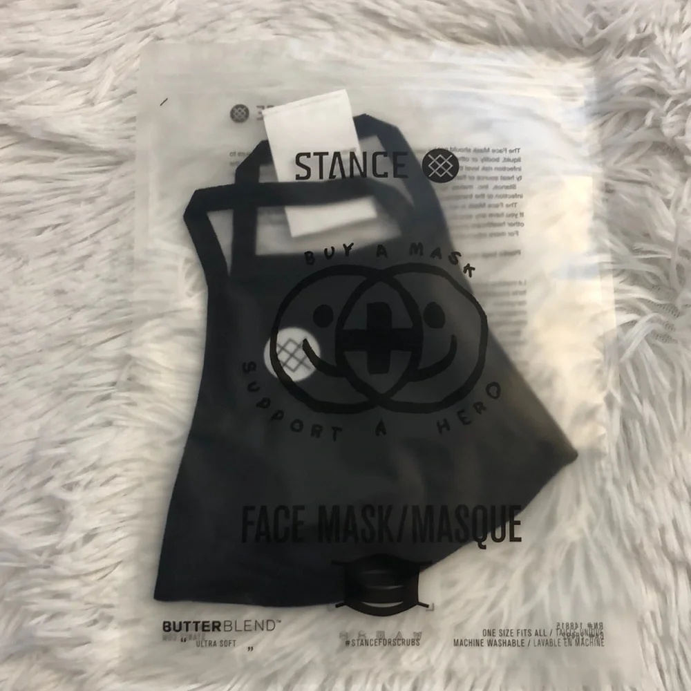 Stance Solid Black One Size Fits All Face Mask New in Package!